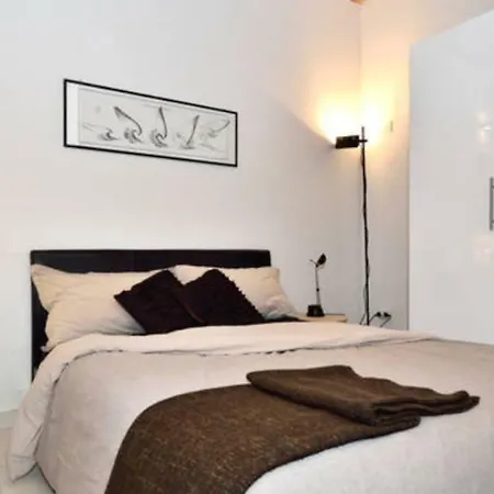 Pogrihouse * Triëst